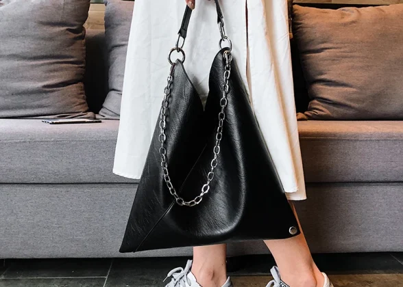 Nouveau Chic Handbag – Effortless Style Meets Versatility