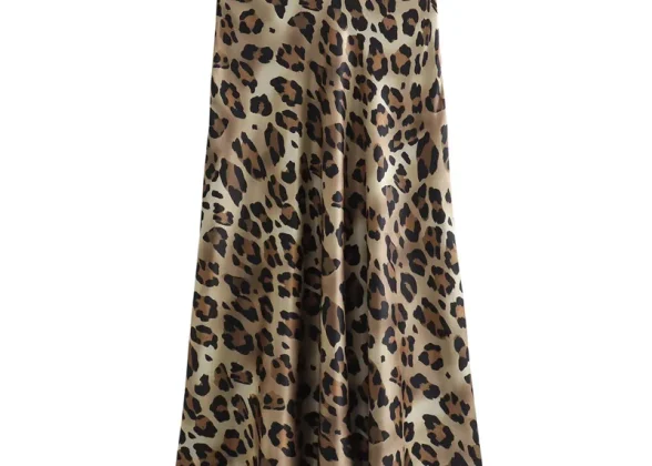Leopard Charm - Elegant High-Waist Leopard Print Skirt for Women
