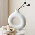 NovaVase – Modern White Ceramic Vase for Home Decor and Floral Arrangements