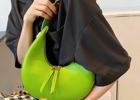 Luna Half-Moon Handbag | Elegant Shoulder Bag for Women