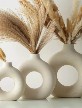 NovaVase – Modern White Ceramic Vase for Home Decor and Floral Arrangements
