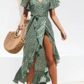 Boho Chic: Summer Maxi Dress - Floral Print, V-Neck, Bohemian Style