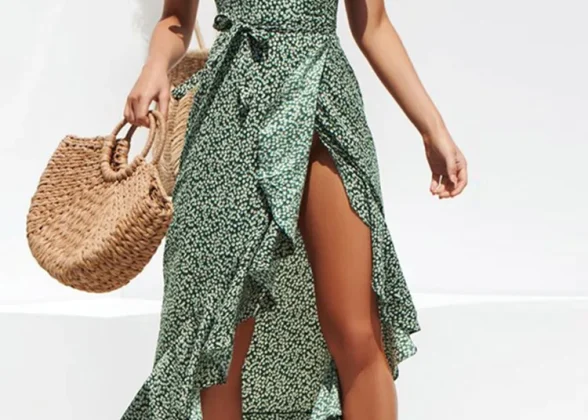 Boho Chic: Summer Maxi Dress - Floral Print, V-Neck, Bohemian Style