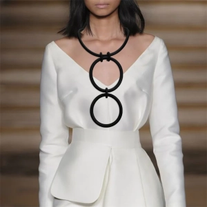 Ruban Noir Necklace: Minimalist Bohemian Choker for Women