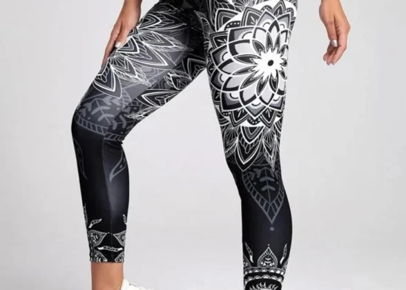 AuraFlex Leggings - Kaleidoscope-Printed High-Waist Booty-Lifting Leggings for Women