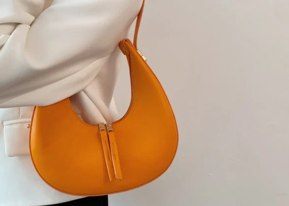 Luna Half-Moon Handbag | Elegant Shoulder Bag for Women