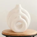NovaVase – Modern White Ceramic Vase for Home Decor and Floral Arrangements