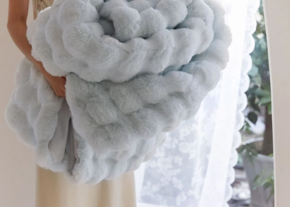 Luxury Faux Rabbit Fur Blanket & Pillow Covers