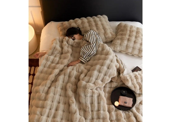 Luxury Faux Rabbit Fur Blanket & Pillow Covers